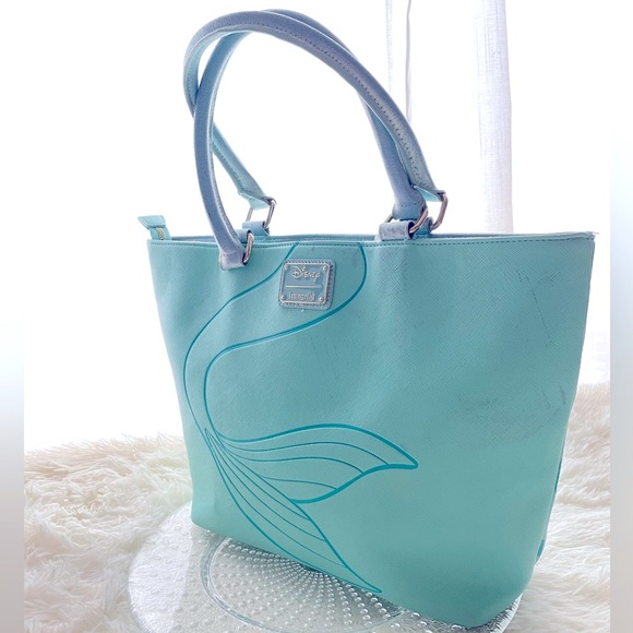 Loungefly Ariel Tote - Picture 4 of 13